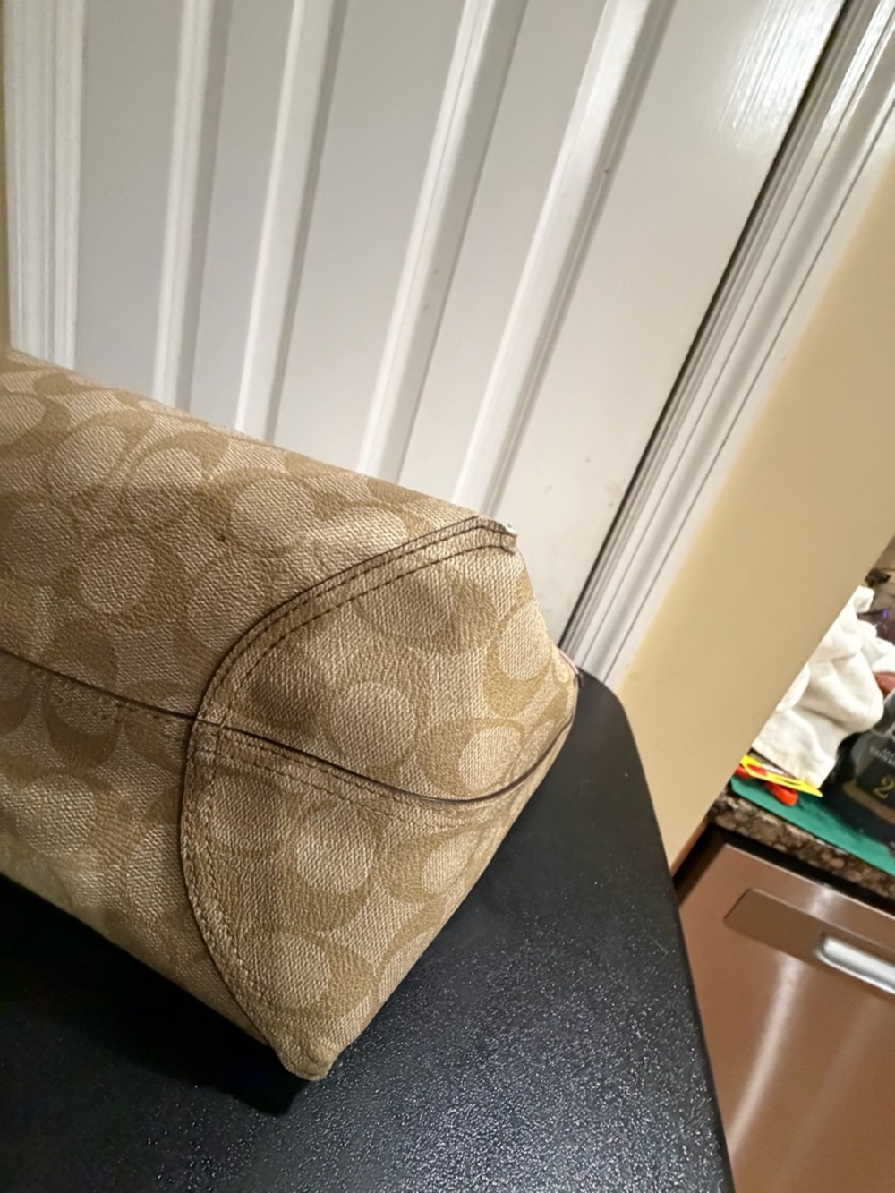 Coach Signature Beige and Pink reversible Tote Bag F36658 with pouch - Picture 11 of 13